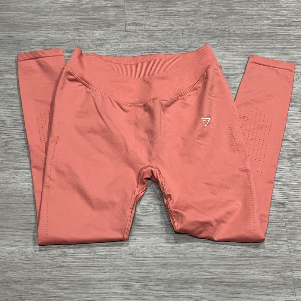 GYMSHARK Coral Seamless Leggings SIZE LARGE